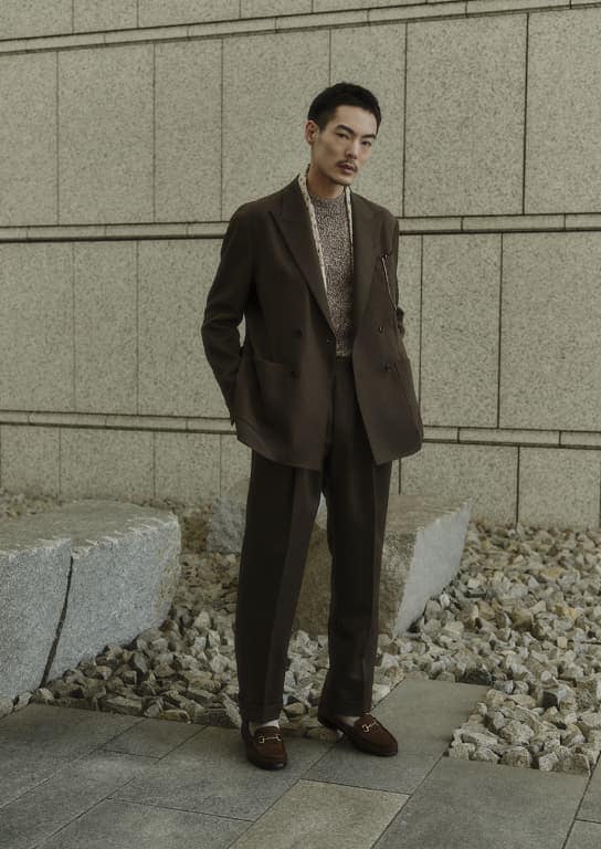 LOOK BOOK