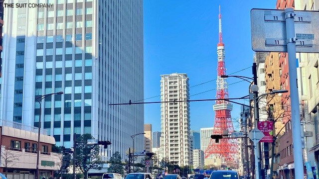 東京タワーの見えるオフィス街