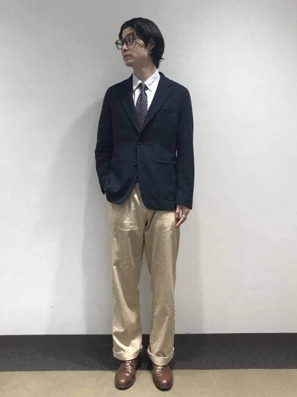 オフィスカジュアル