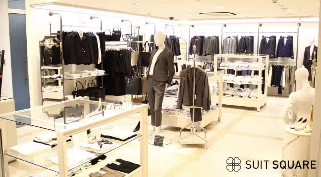 SUIT SQUARE売り場