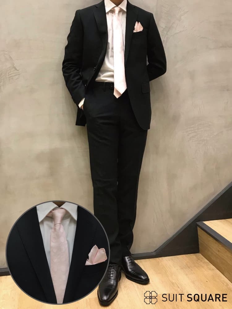 結婚式 スーツ 色 ブラック 黒