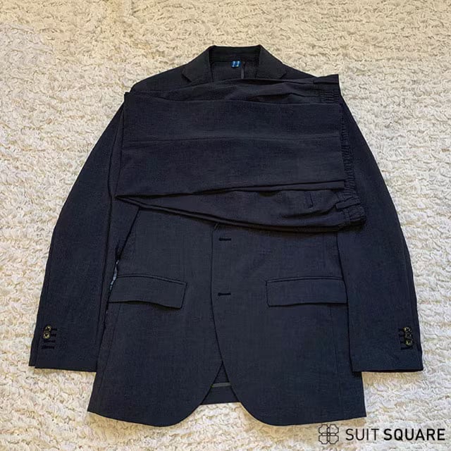 スーツの畳み方③