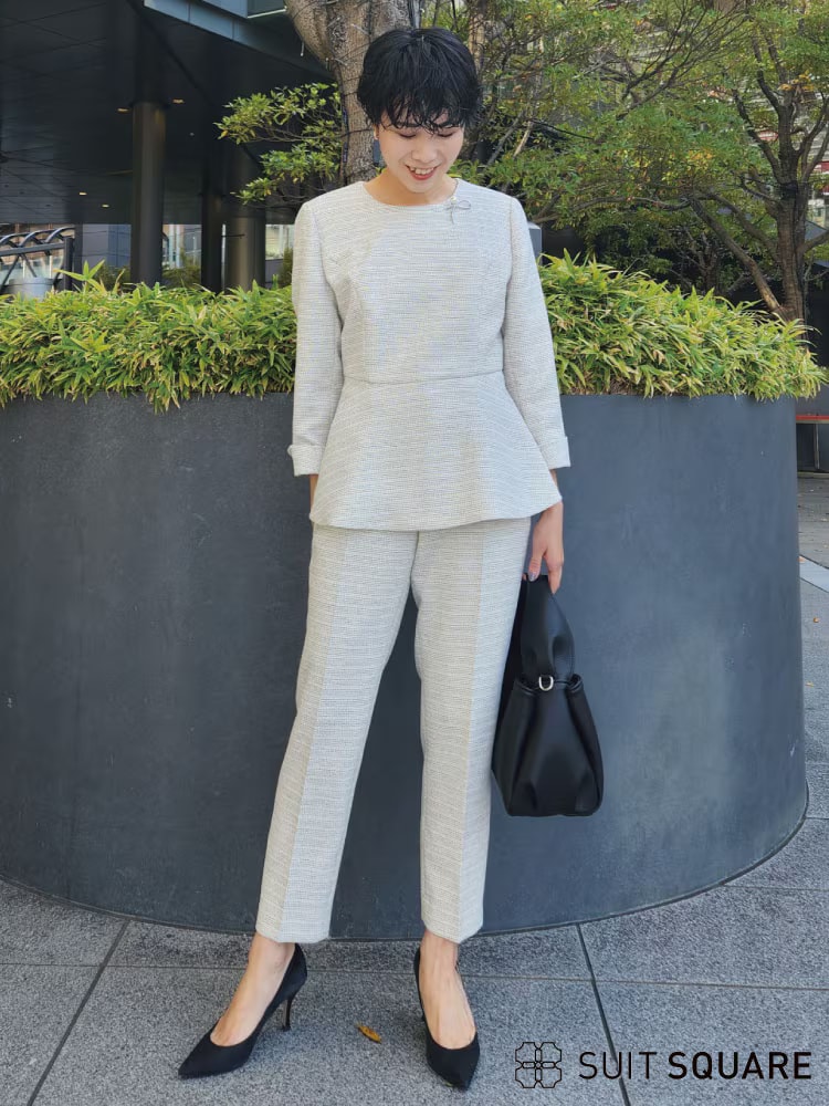 入園式　服装　ママコーデ　スカート