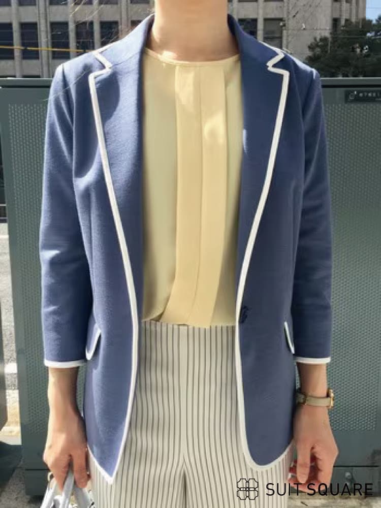 ジャケット ネイビー コーディネート
